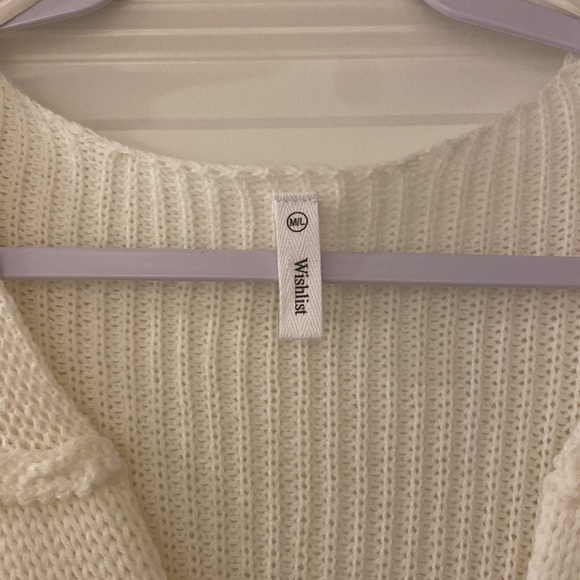 NWOT Wishlist Sweater - Picture 2 of 3